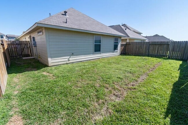 Building Photo - 5531 Latta Plantation Dr