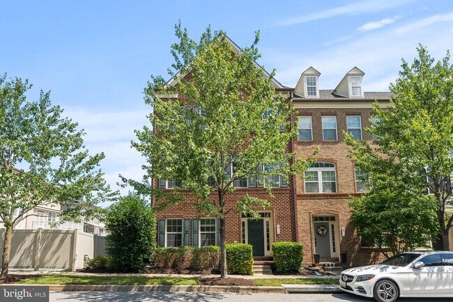 Building Photo - 8915 Tawes Street