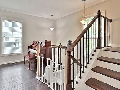 Building Photo - 636 Sunset Park Dr