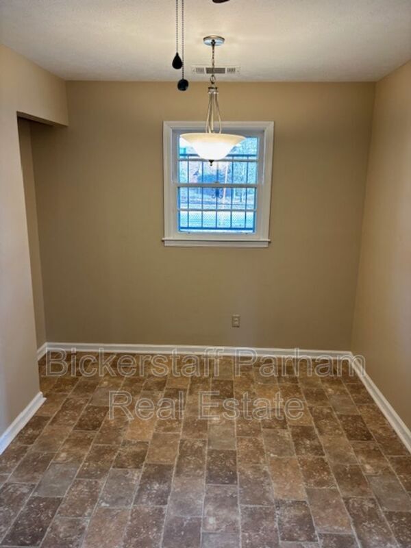 Building Photo - 1516 Shepherd Dr