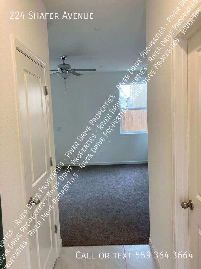Building Photo - North Merced 3-Bedroom
