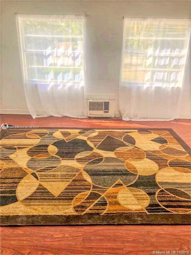 Foto del edificio - 5647 NW 5th Ct