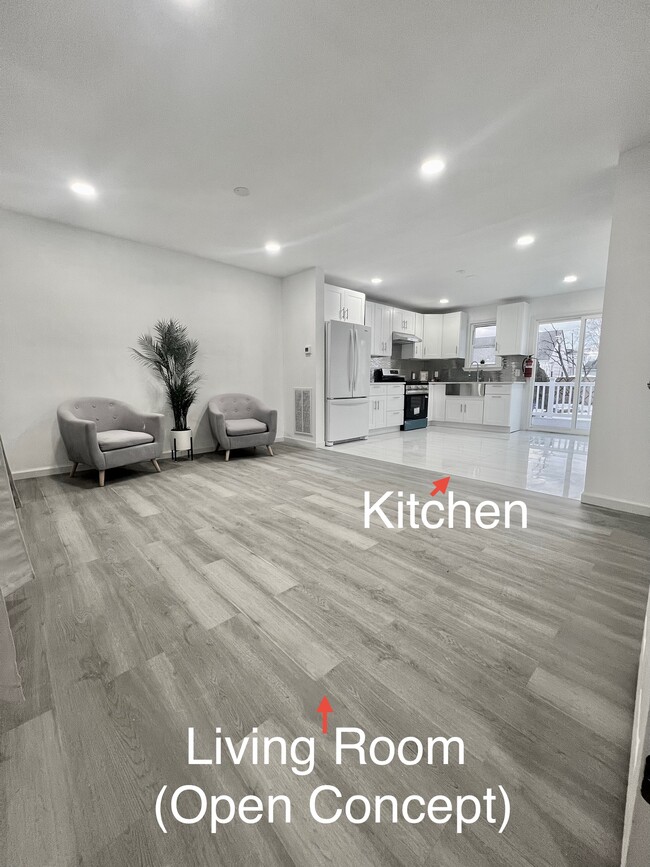 Building Photo - 67 Avenue A