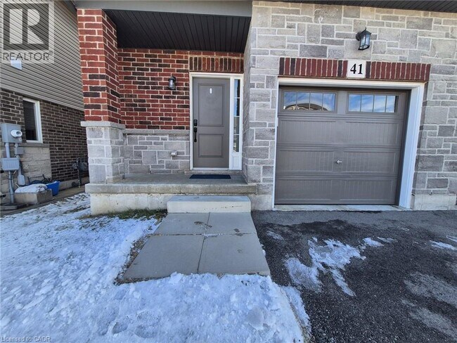 Building Photo - 41 Beasley Grove