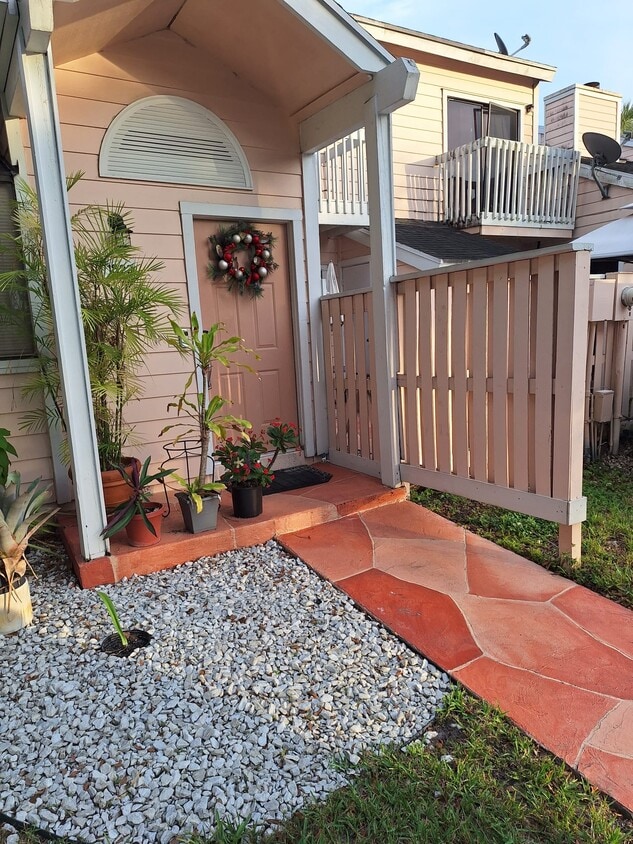 Photo - 1822 Runners Way (North Lauderdale, FL)