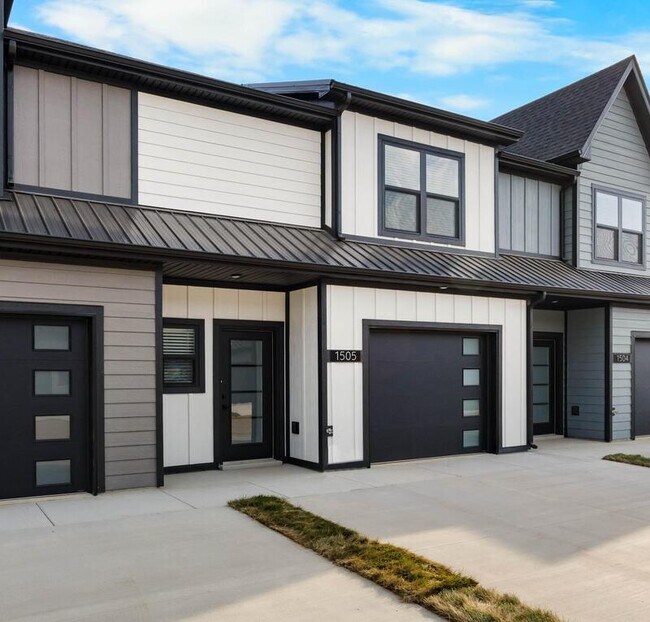 Foto del edificio - 1505 Jonathan Wade Cir
