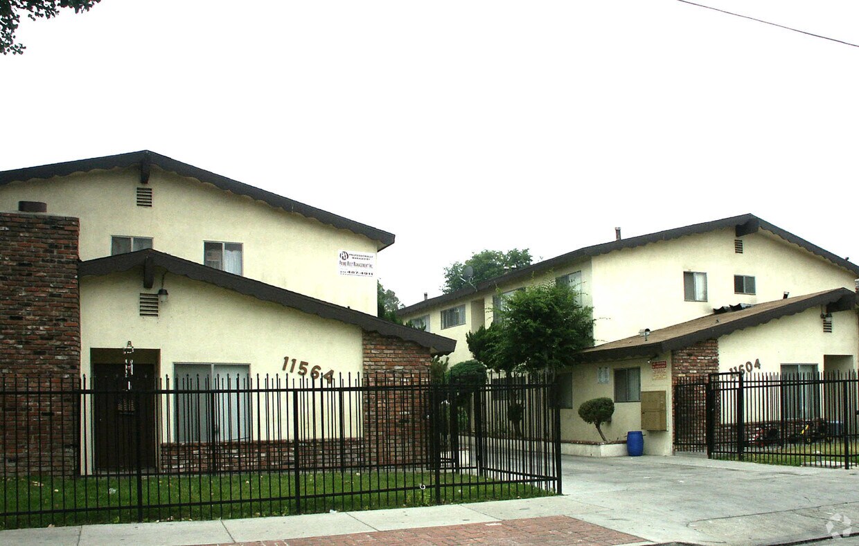 Foto del edificio - 11564 Sylvan St