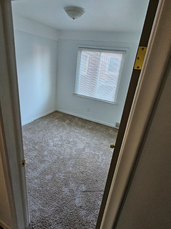 7741 Cortland Ave, Allen Park, MI 48101 House Rental in Allen Park, MI