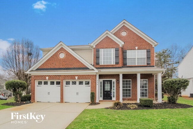 Building Photo - 136 Meandering Way Ln