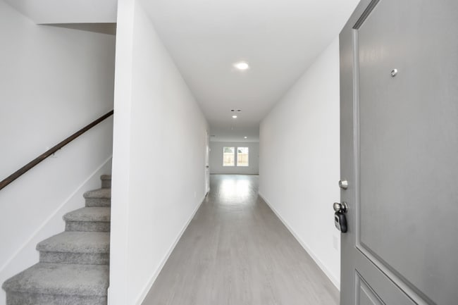 Foto del edificio - 13338 Rayhill Dr