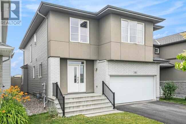 Building Photo - 126 Groningen St