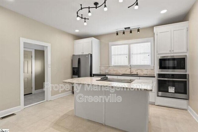 Foto del edificio - 103 Sterling St