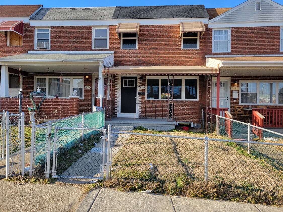 Primary Photo - 7486 Rabon Ave