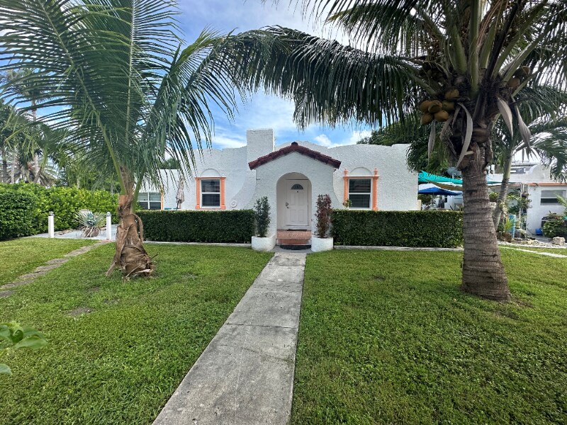 11050 Biscayne Blvd Unit 14, Miami, FL 33161 Room for Rent in Miami