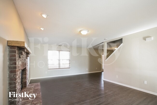 Building Photo - 10428 Hornton St