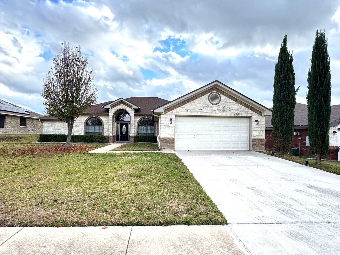 Primary Photo - 360 Virtual Tour Available