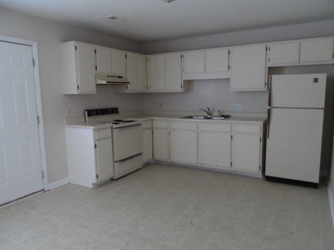 Building Photo - 1322 Marne Ave