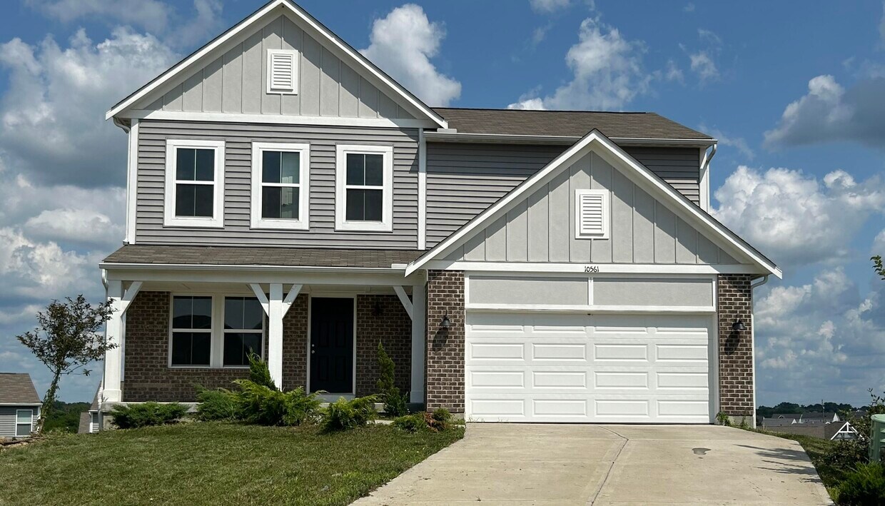 Foto principal - 10561 Elderberry Ln