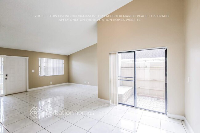 Foto del edificio - 9810 SW 57th St