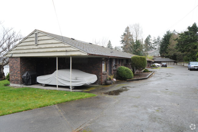 Building Photo - 7422 Steilacoom Blvd SW