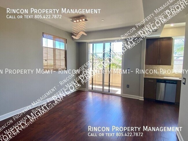 Foto del edificio - Stylish 2 Bedroom Condo with Modern Amenit...