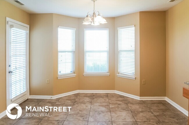 Foto del edificio - 2245 Valley Creek E Ln