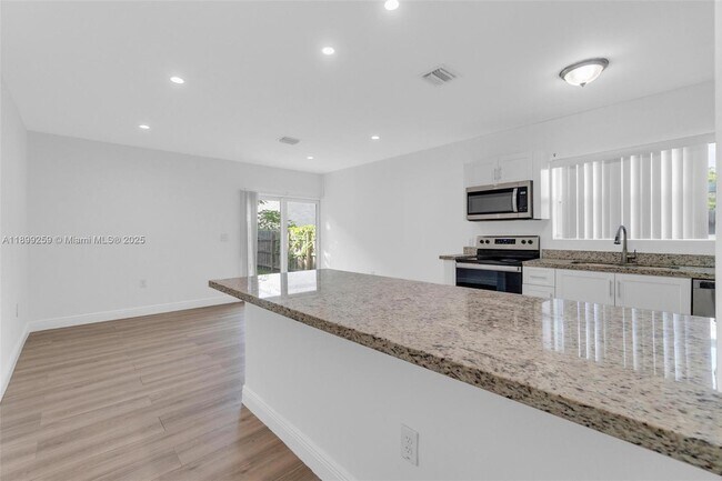 Building Photo - 2176 NW 64th St