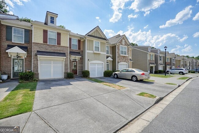 Building Photo - 2045 Lakeshore Overlook Dr