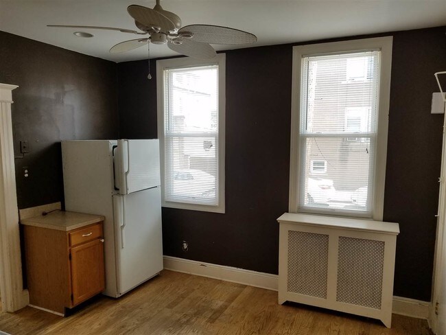 Foto del edificio - 561 Avenue A