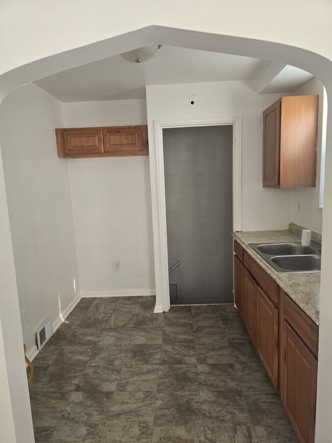 Building Photo - 19788 San Juan Dr