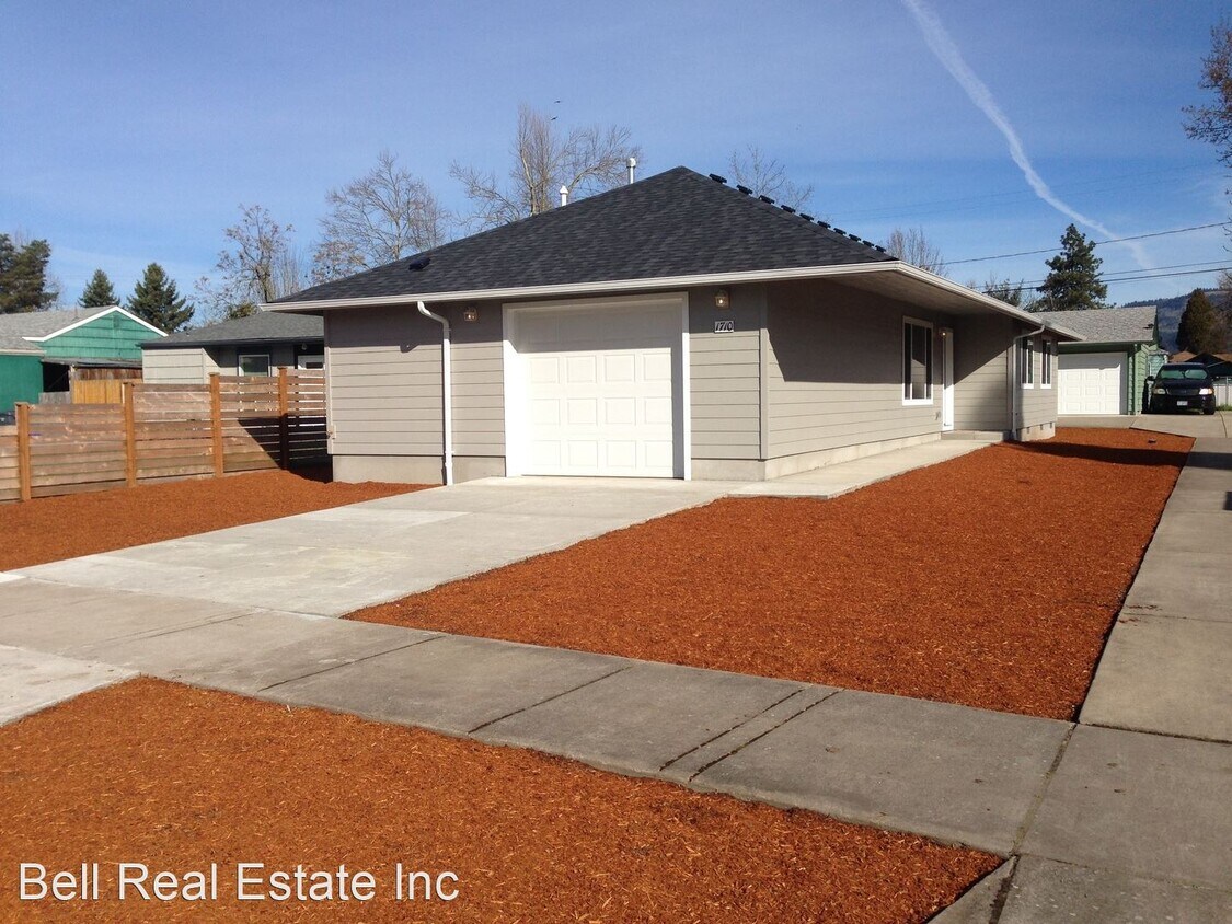Primary Photo - 3 br, 2 bath House - 1710 H Street