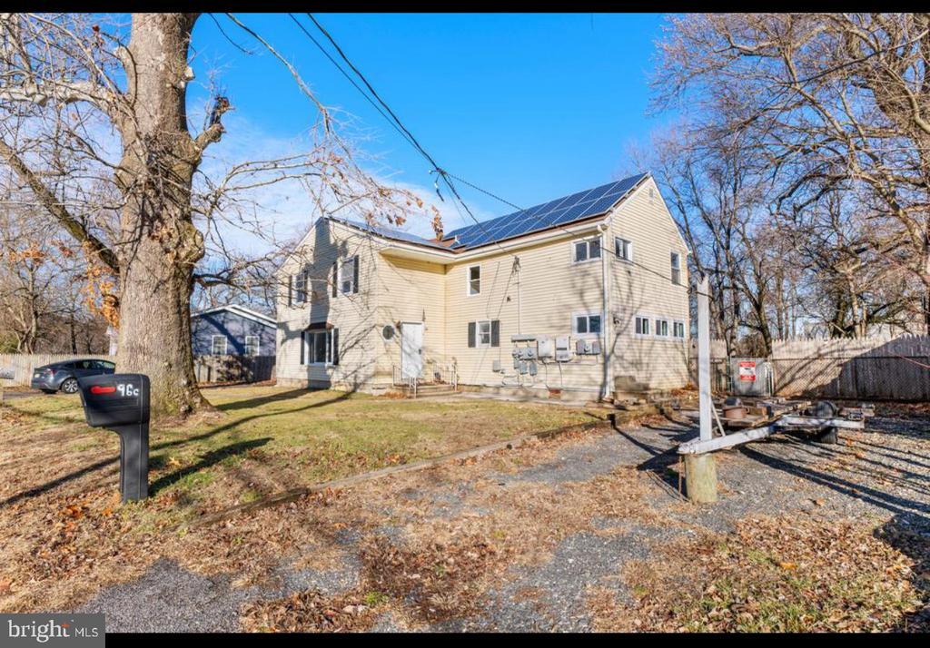 Primary Photo - 96 Martins Ln