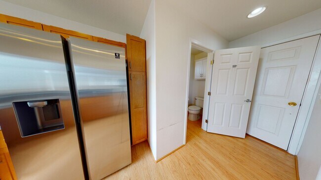 Foto del edificio - Spacious 3Bd/2.5Ba Single-Family Home in M...