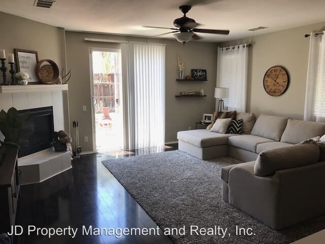 Foto principal - 3 br, 2 bath House - 31869 Rosales Ave