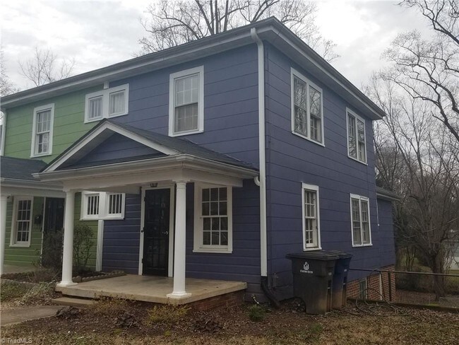 Building Photo - 809 Gales Ave