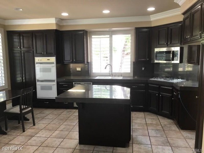 Foto del edificio - 4 br, 3 bath House - 47 Foxtail Ln