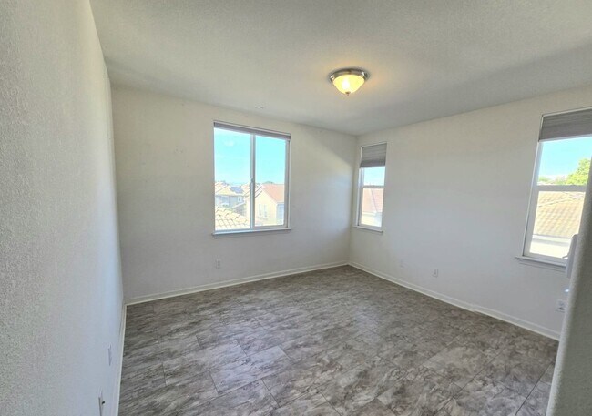 Foto del edificio - 336 Toscana Way