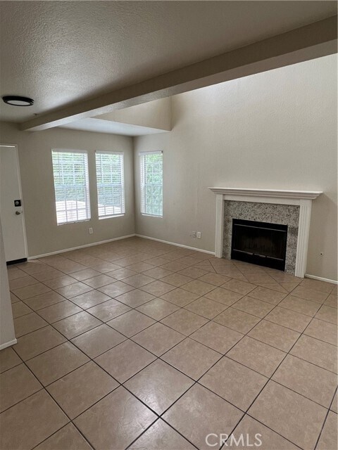 Foto del edificio - 9880 Arrow