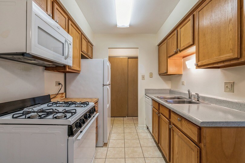 ReNew Des Plaines North Photo