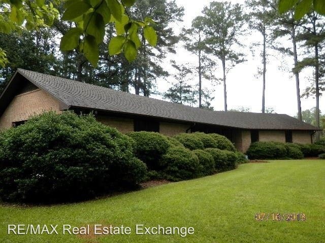Building Photo - 3 br, 2.5 bath House - 5306 Pineview Road