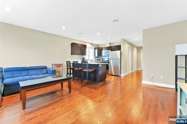 Building Photo - 210 Hackensack St