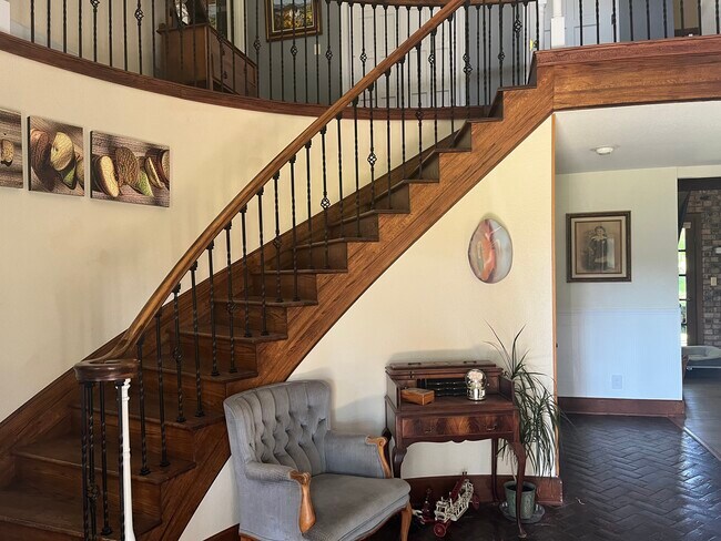 Vestíbulo de entrada - 2961 Harrison Ave