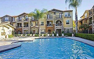 Complex Pool - 10239 Daybreak Ln