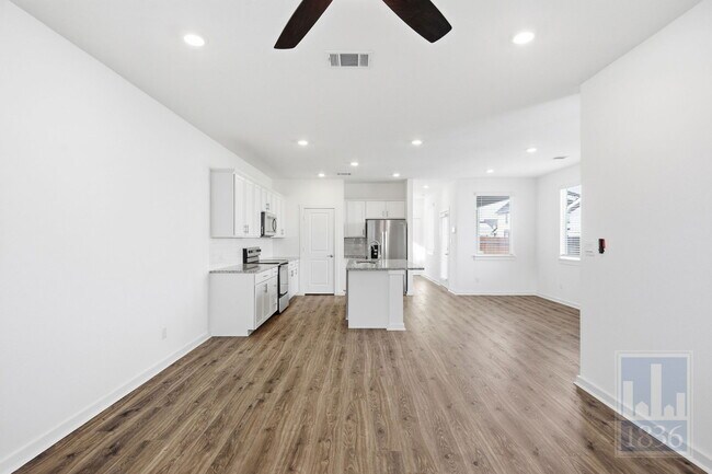 Building Photo - 2514 Rose Archer Ln