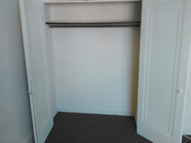 Foto principal - 1123 E 82nd St