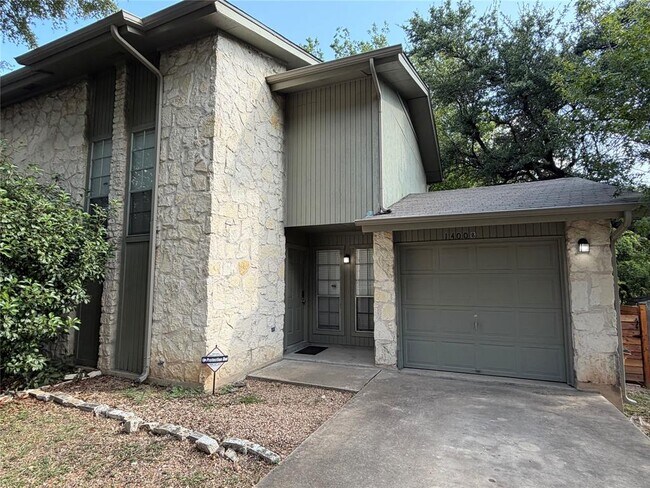 Foto del edificio - 1400 Vista Ridge Cove