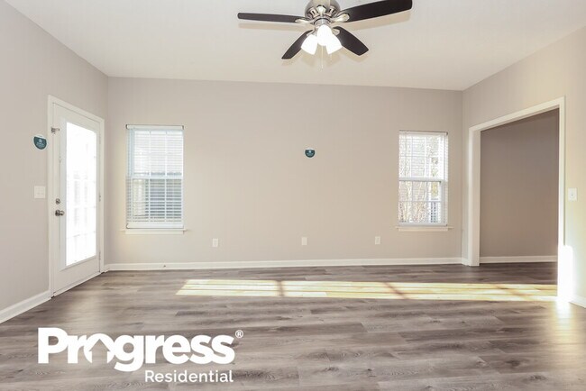 Building Photo - 2709 Pepperdine Dr