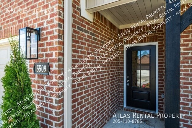 Foto del edificio - 5509 Blue Jay Cir