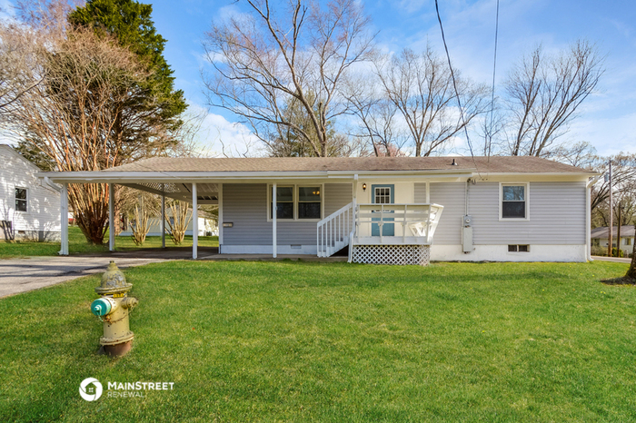 Primary Photo - 112 Rand Cir