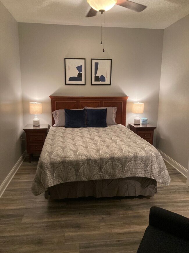 Foto del edificio - Tallahassee Center 713